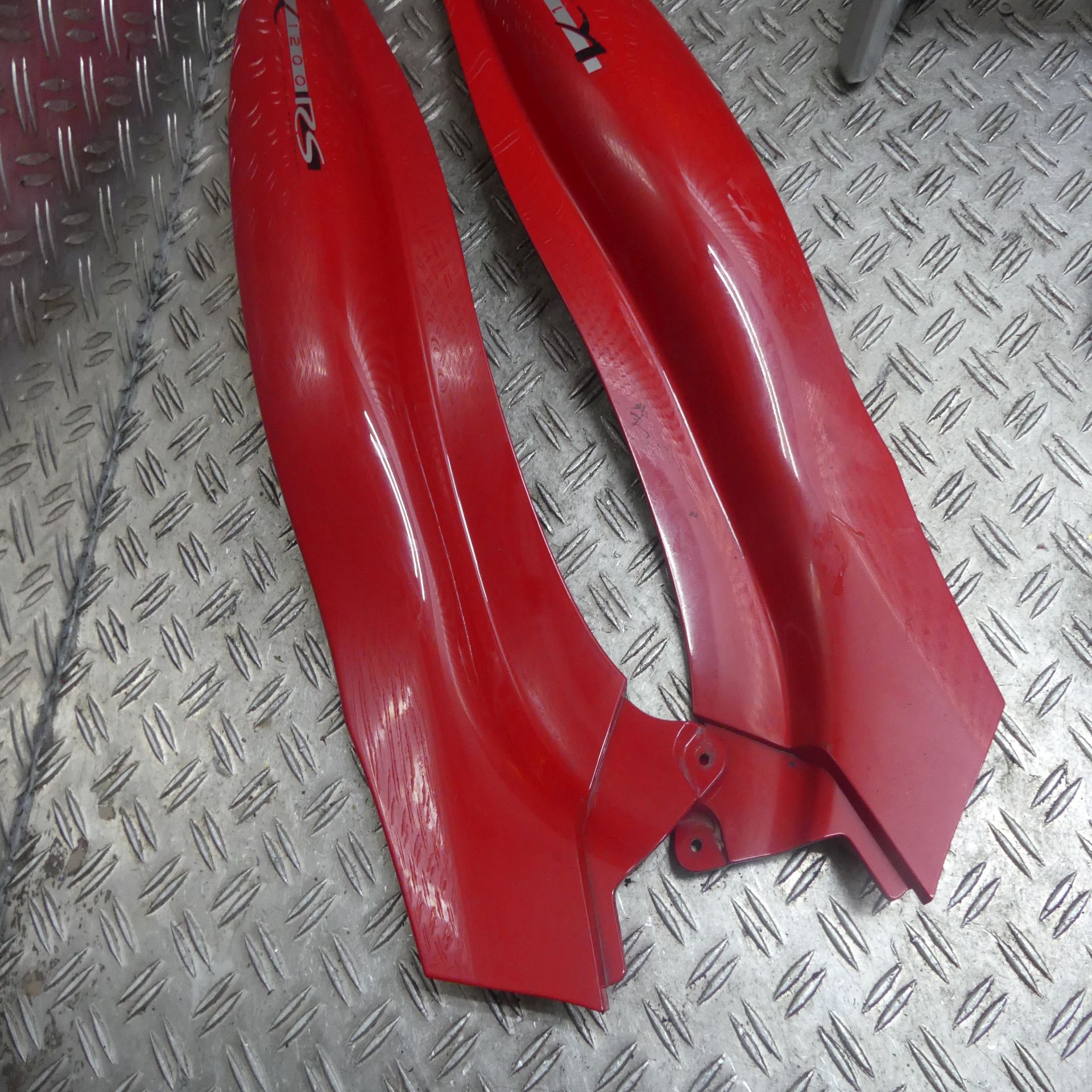 BMW K1200RS用シート K1200RS シート 52.53-2.307.793 BMW 純正 中古 バイク 部品